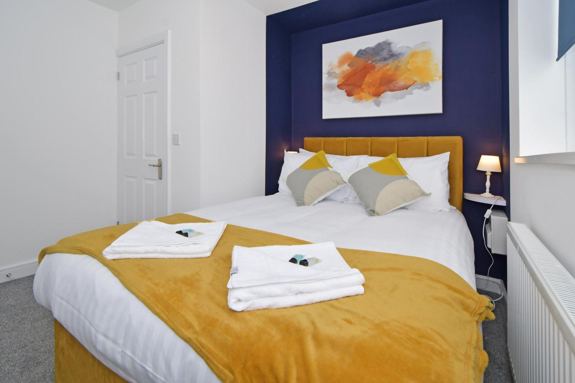 Sapphire Apartments By Yourstays - Luxury 2 Bedroom Apartments In Crewe Buitenkant foto