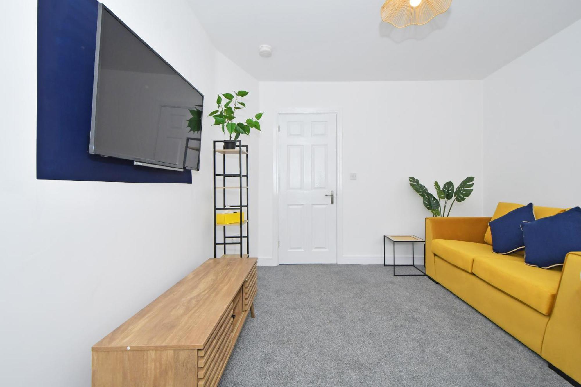 Sapphire Apartments By Yourstays - Luxury 2 Bedroom Apartments In Crewe Buitenkant foto